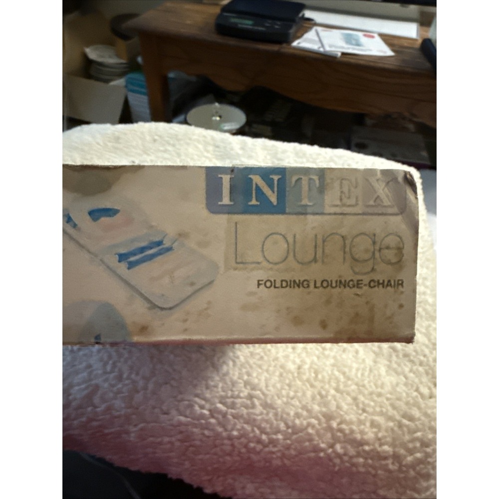 2015 New In Box Intex Inflatable Folding Lounge Chair Pool Float Pool Water - Picture 5 of 8